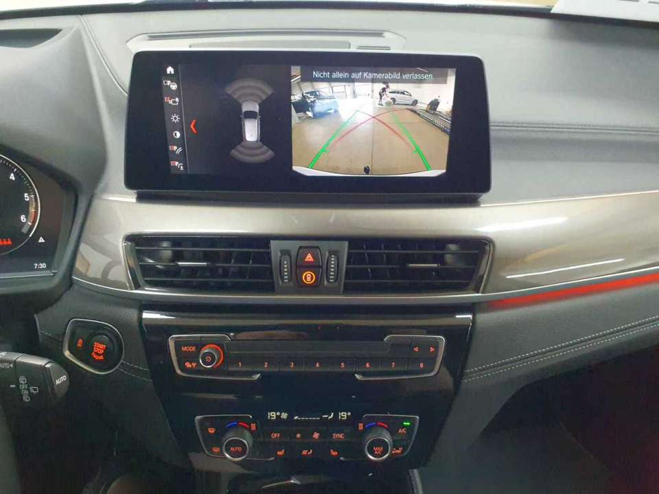 Car picture 14