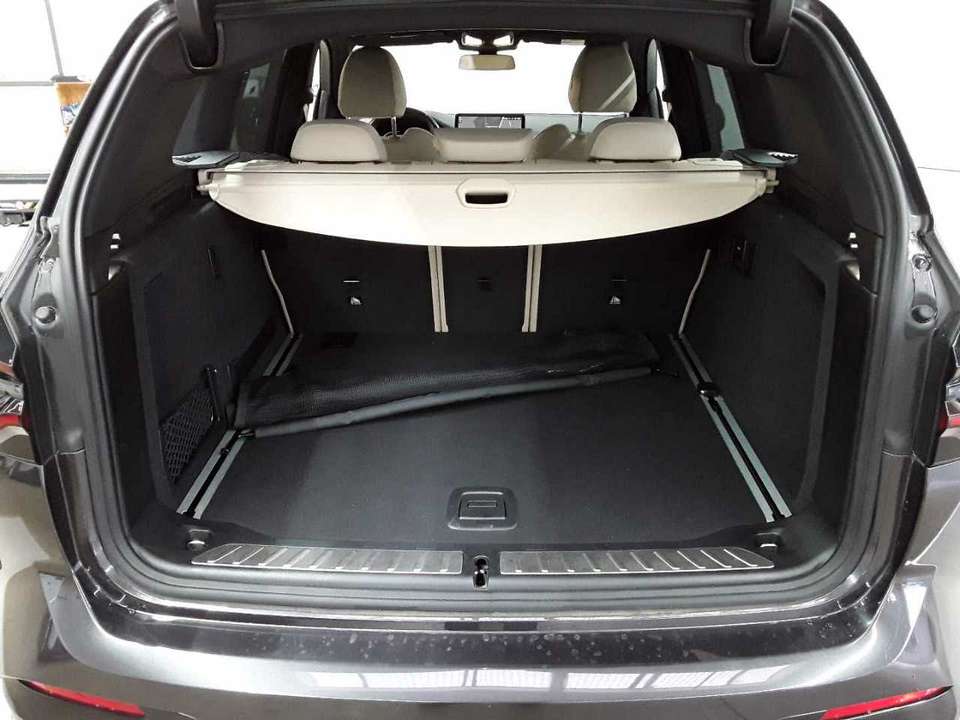 Car picture 9