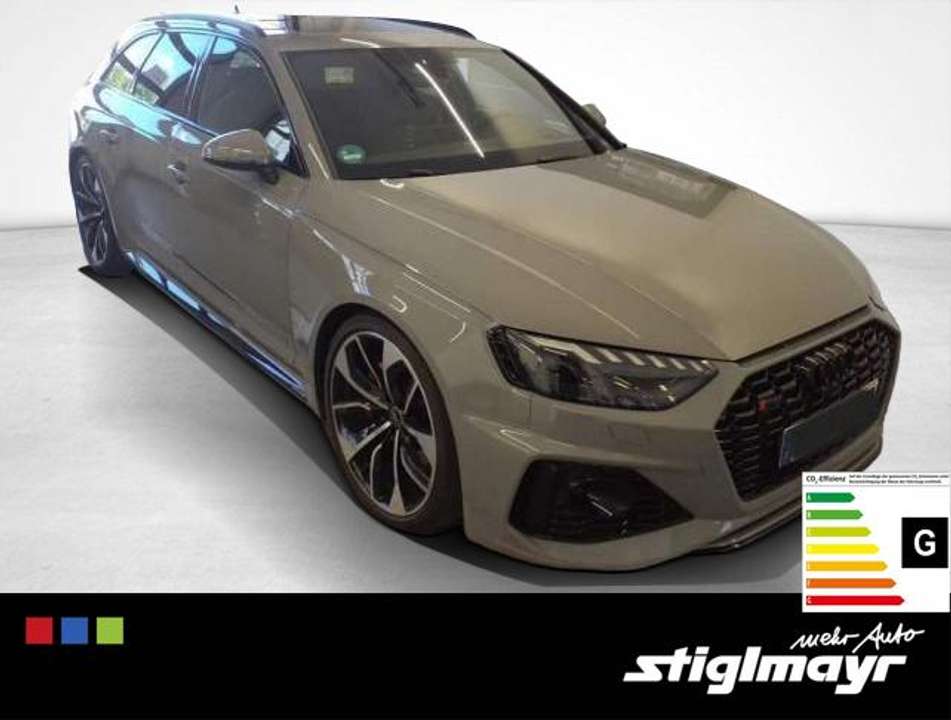 Audi RS4 - Imagem 1