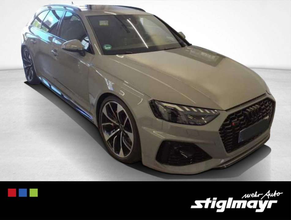 Audi RS4 - Imagem 3
