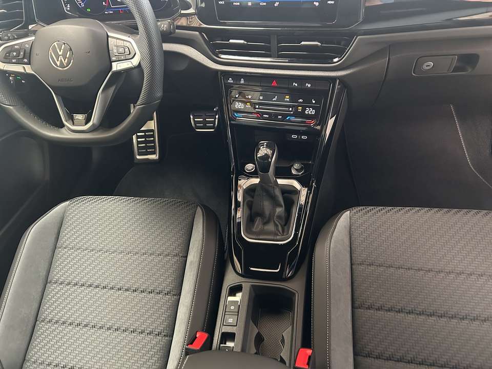 Volkswagen T-Roc - Imagem 14