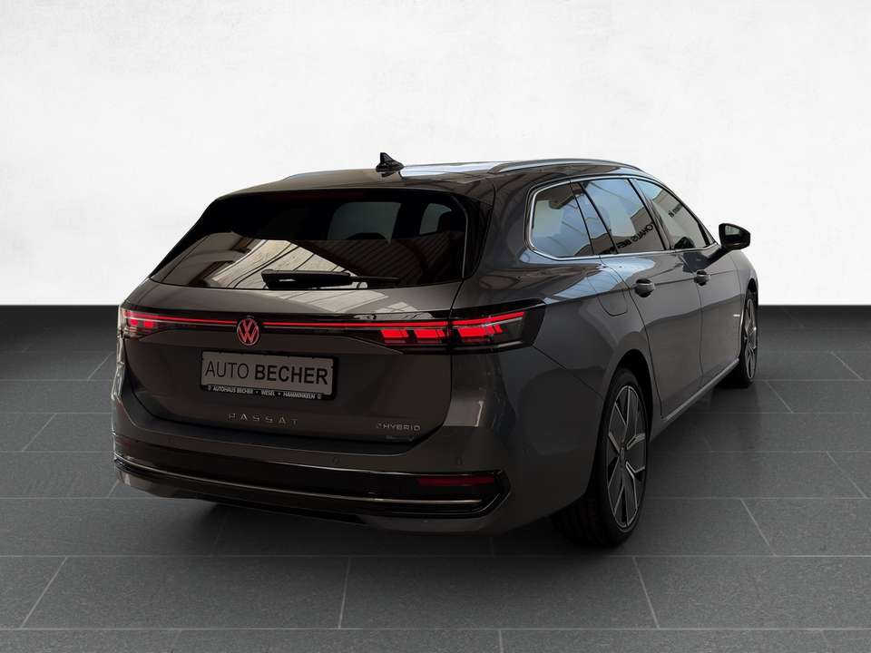 Volkswagen Passat Variant - Imagem 4
