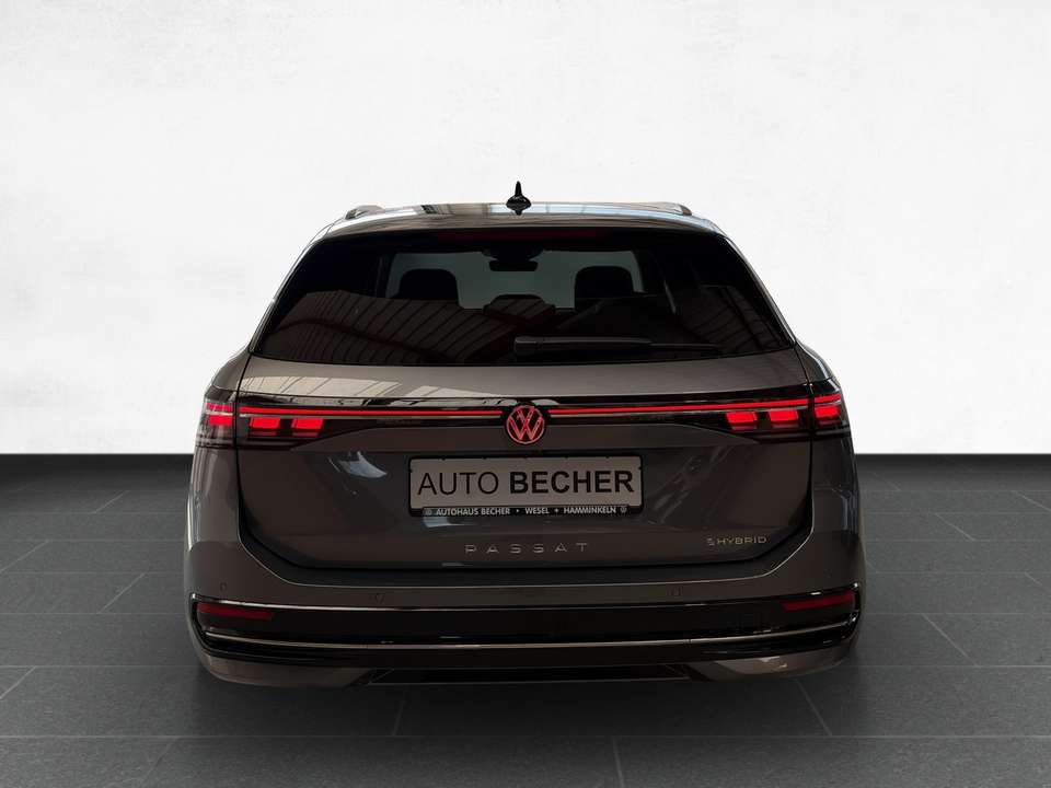 Volkswagen Passat Variant - Imagem 5