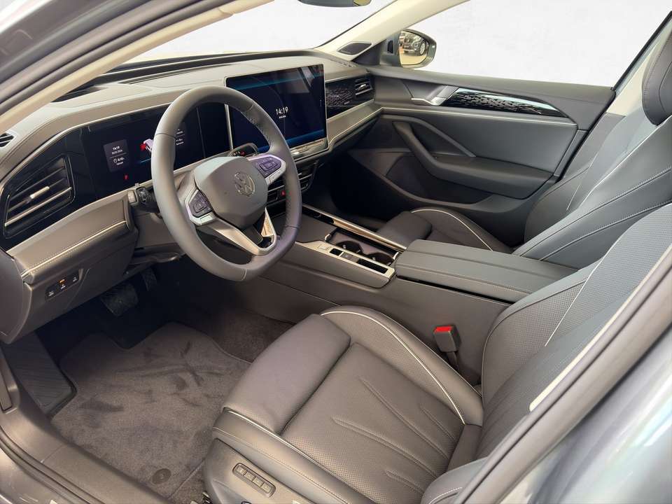Volkswagen Passat Variant - Imagem 8