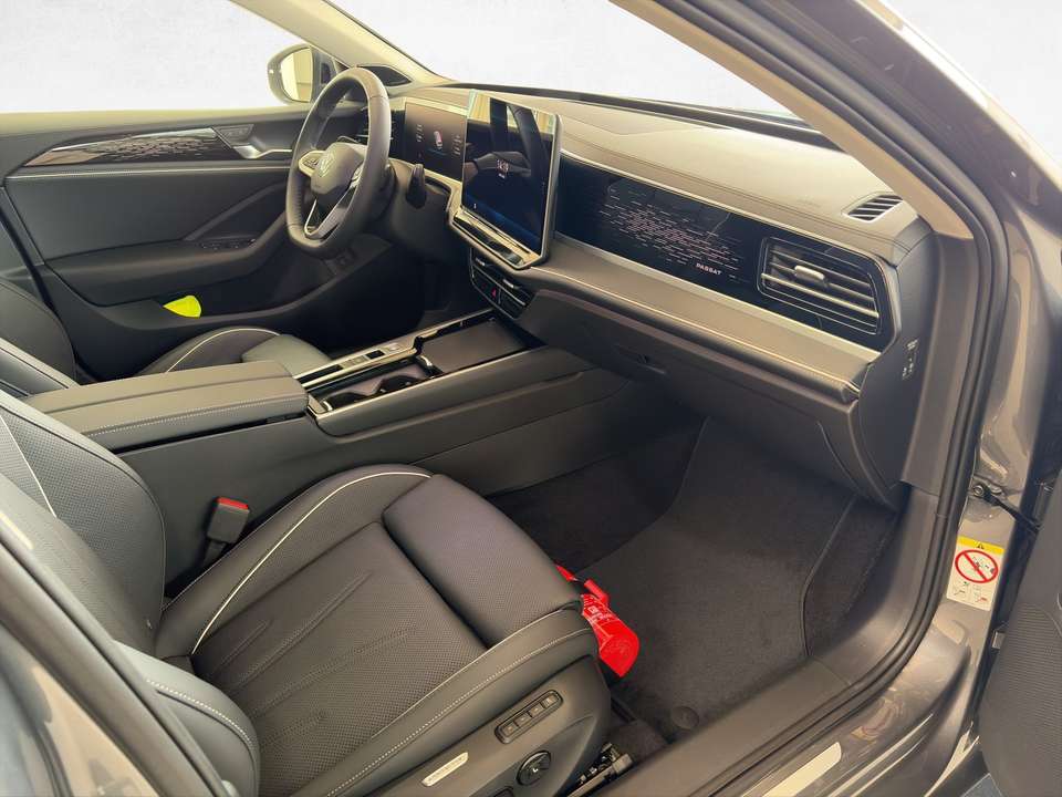 Volkswagen Passat Variant - Imagem 9