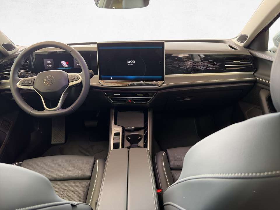 Volkswagen Passat Variant - Imagem 14