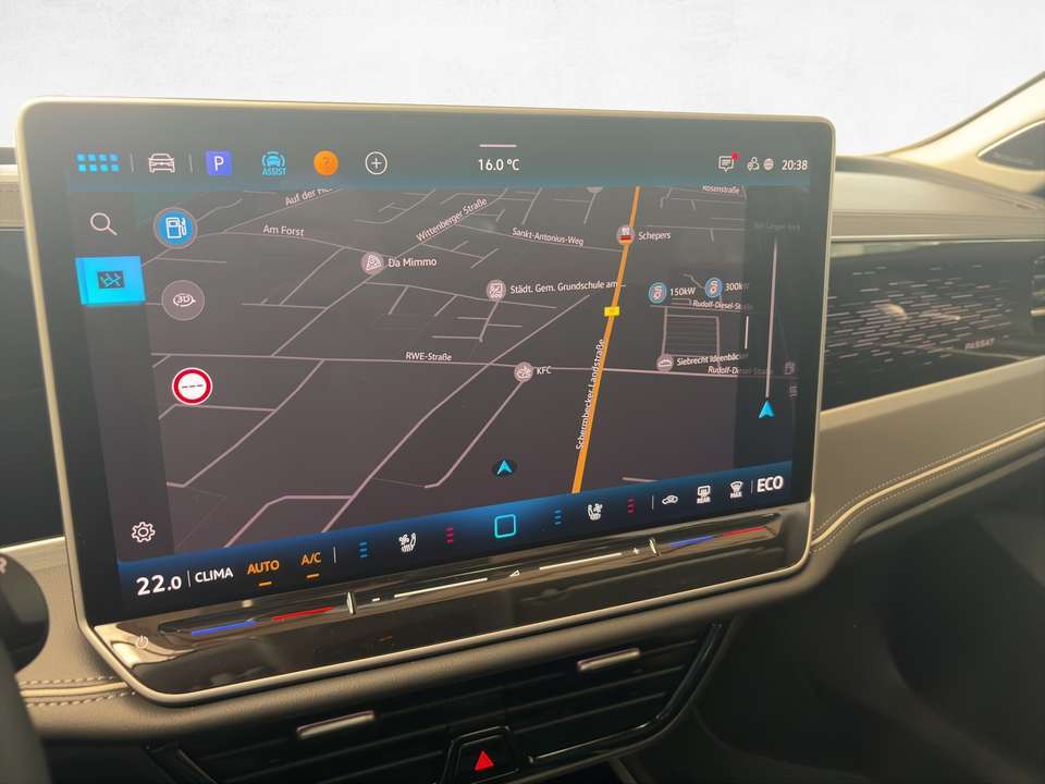 Volkswagen Passat Variant - Imagem 15