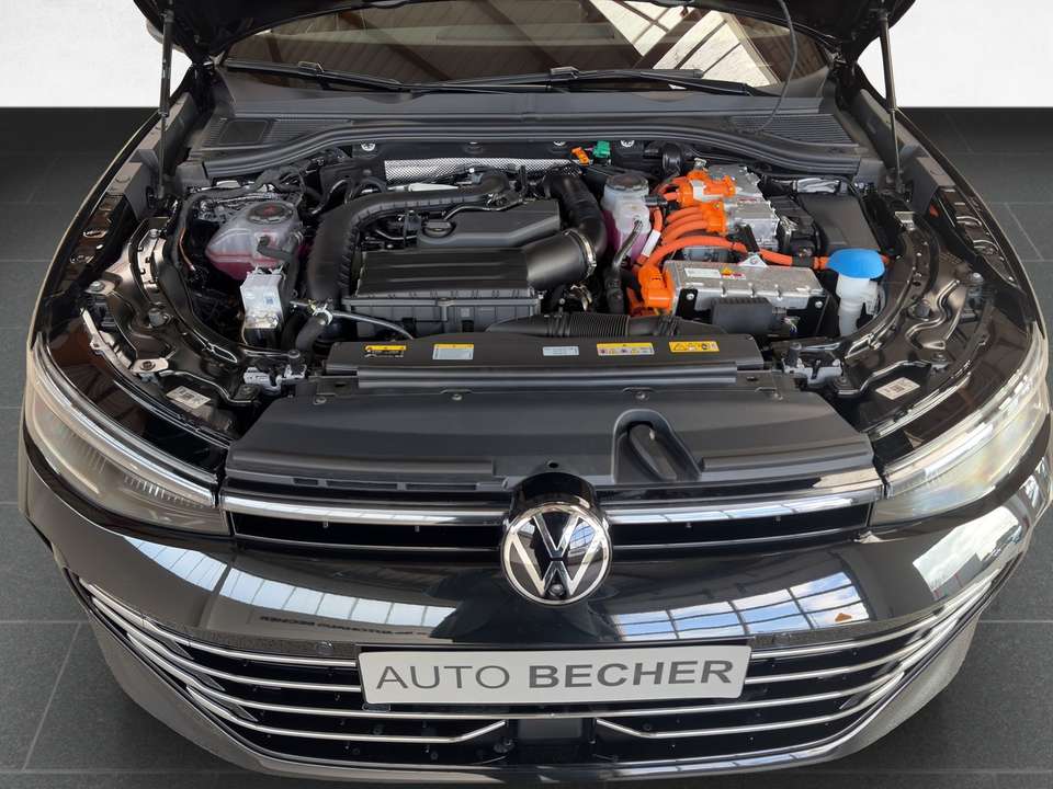 Volkswagen Passat Variant - Imagem 18