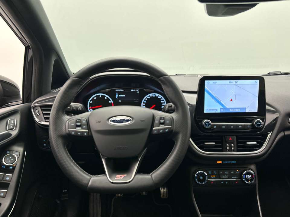 Ford Fiesta - Imagem 12