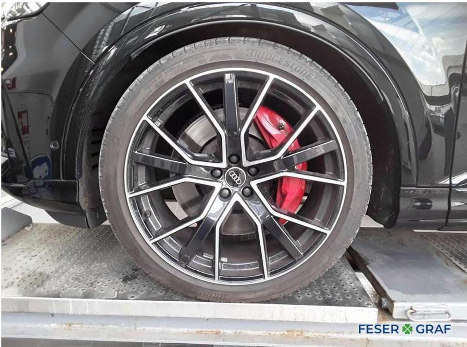 Audi SQ7 - Imagem 8
