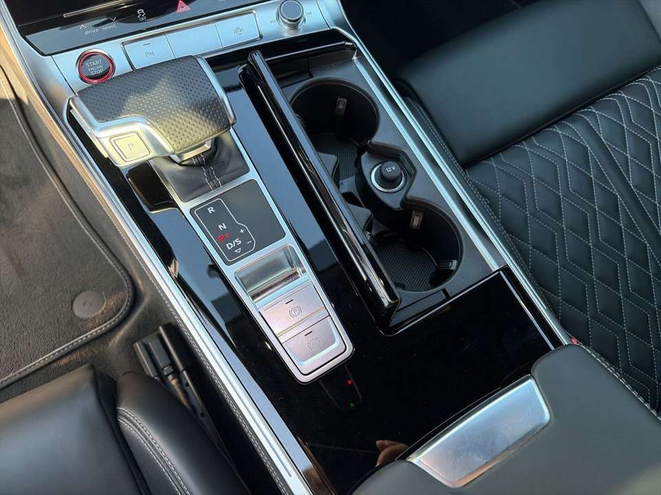 Audi S6 - Imagem 15