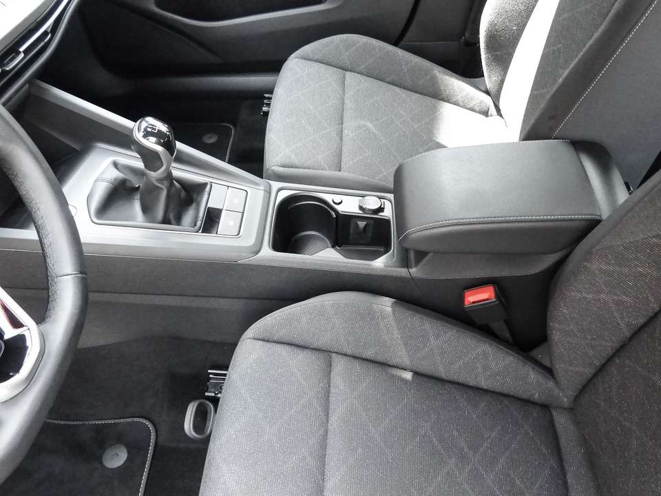 Volkswagen Golf Variant - Imagem 14