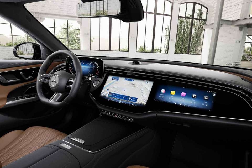 Mercedes-Benz E 300 - Imagem 6
