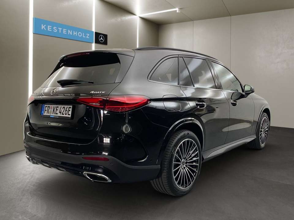 Mercedes-Benz GLC 300 - Imagem 4