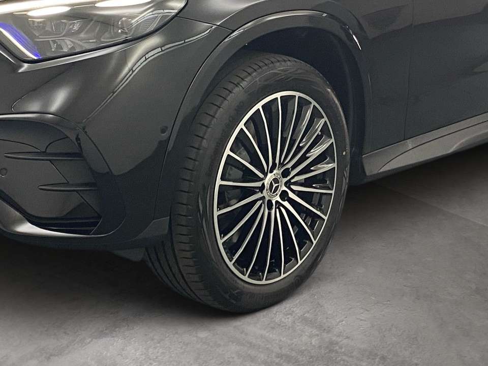 Mercedes-Benz GLC 300 - Imagem 7
