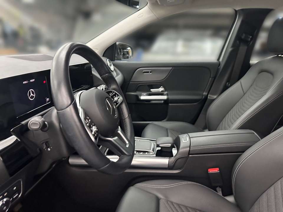 Mercedes-Benz GLA 220 - Imagem 8
