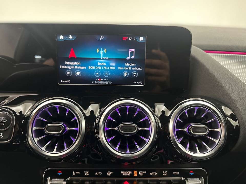 Mercedes-Benz GLA 220 - Imagem 10