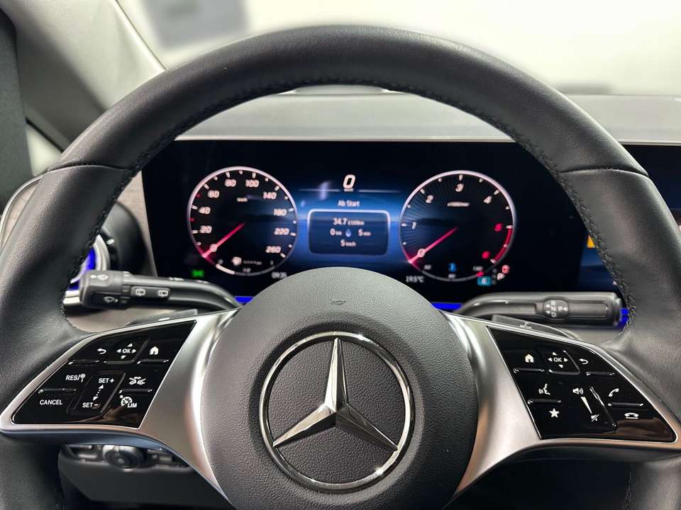 Mercedes-Benz V 300 - Imagem 9
