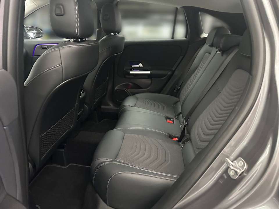 Mercedes-Benz GLA 220 - Imagem 12