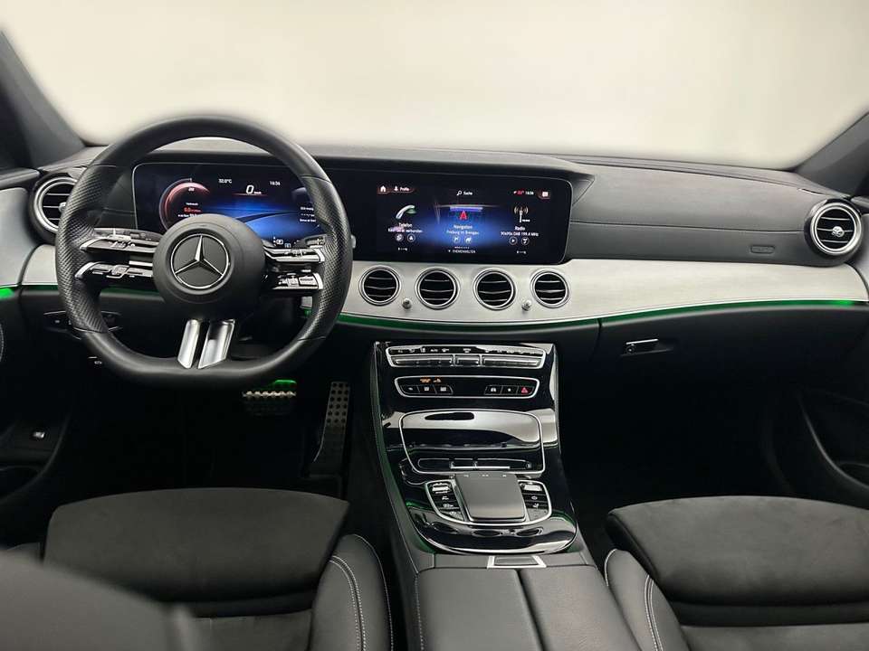 Mercedes-Benz E 450 - Imagem 11
