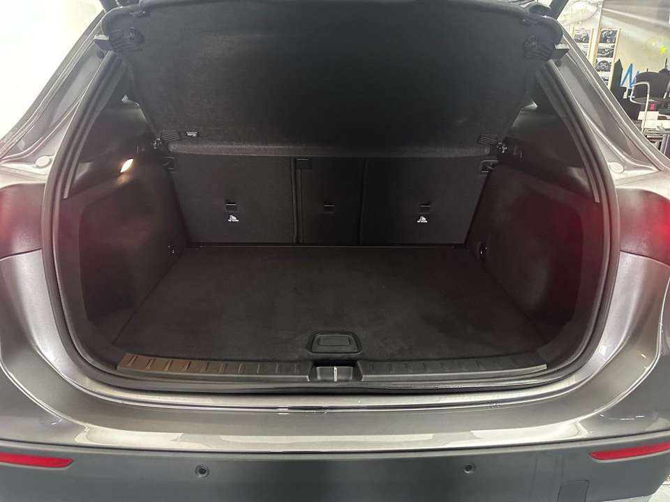 Mercedes-Benz GLA 220 - Imagem 13
