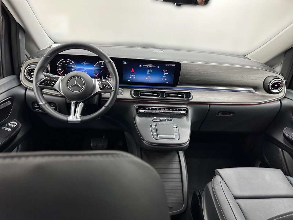 Mercedes-Benz V 300 - Imagem 11