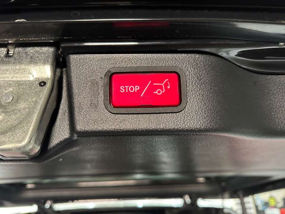 Mercedes-Benz V 300 - Imagem 14