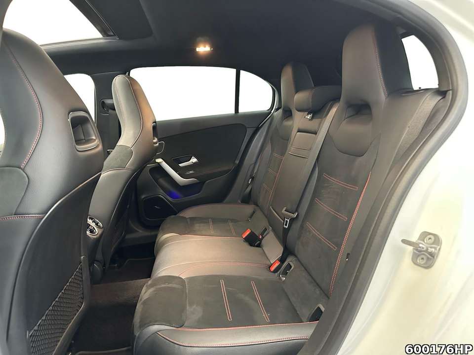 Mercedes-Benz A 250 - Imagem 12