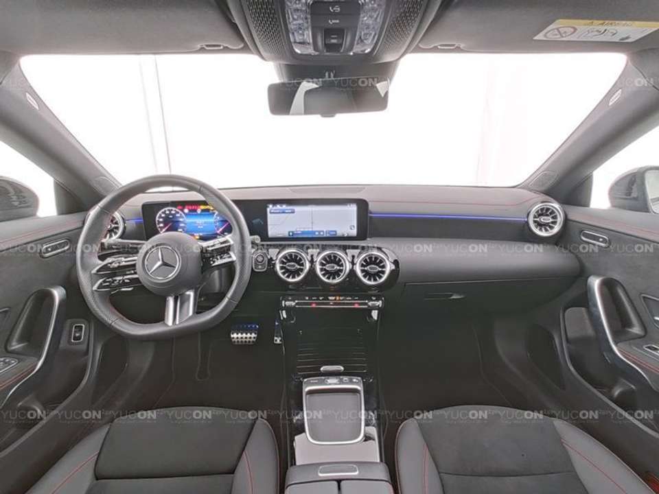 Mercedes-Benz CLA 180 - Imagem 6
