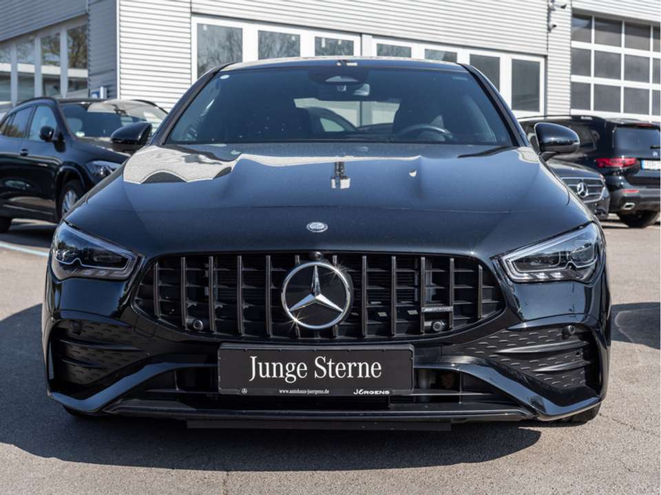 Mercedes-Benz CLA 35 AMG - Imagem 2