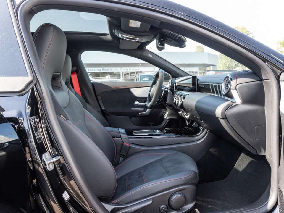 Mercedes-Benz CLA 35 AMG - Imagem 7