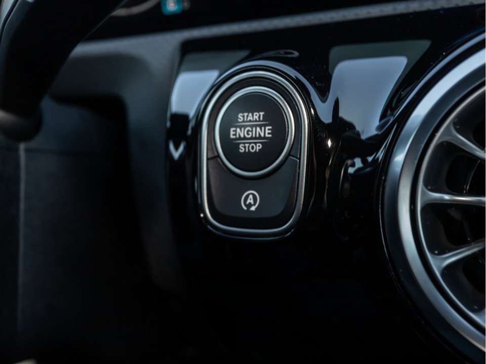 Mercedes-Benz CLA 35 AMG - Imagem 15