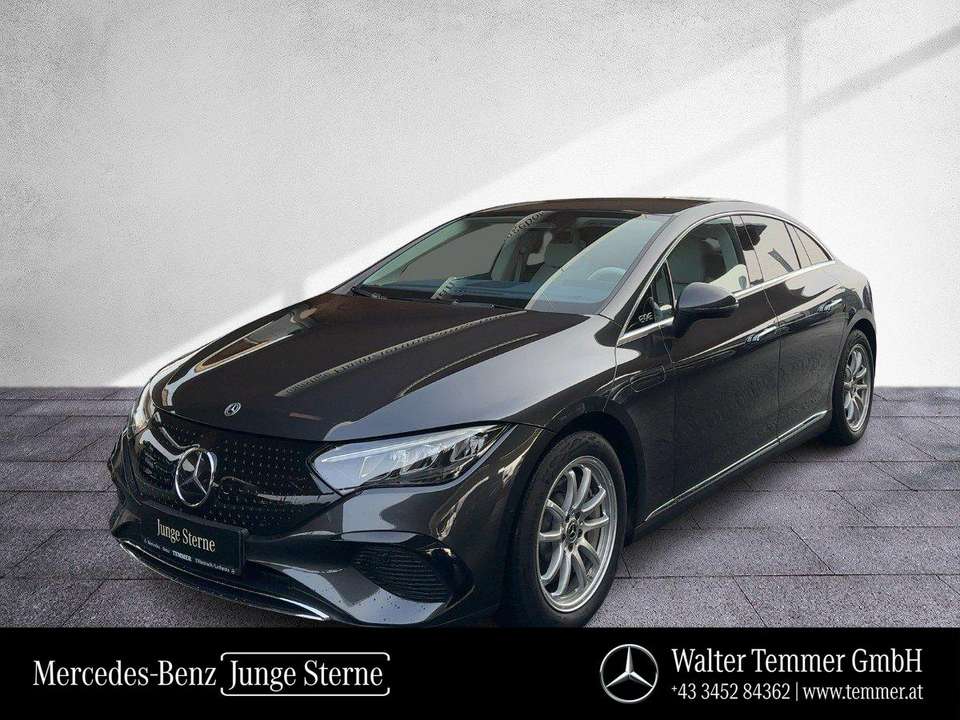 Mercedes-Benz EQE 350 - Imagem 1