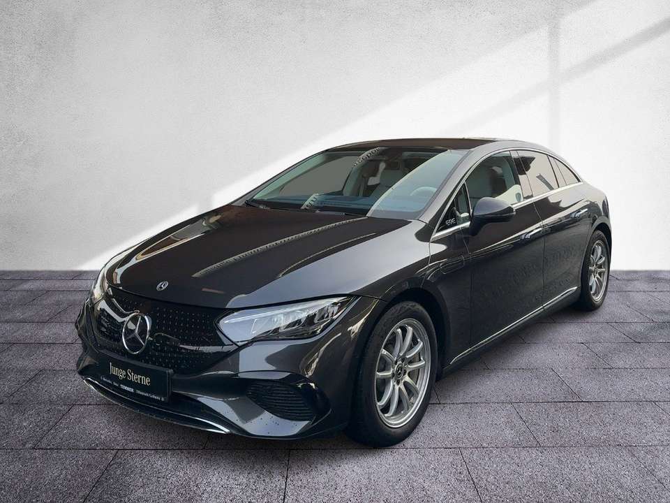 Mercedes-Benz EQE 350 - Imagem 2