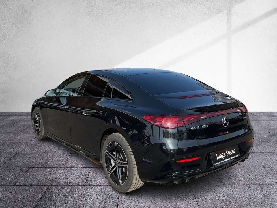 Mercedes-Benz EQE 350 - Imagem 4