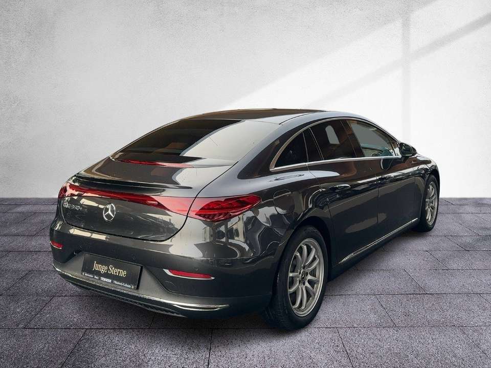 Mercedes-Benz EQE 350 - Imagem 5