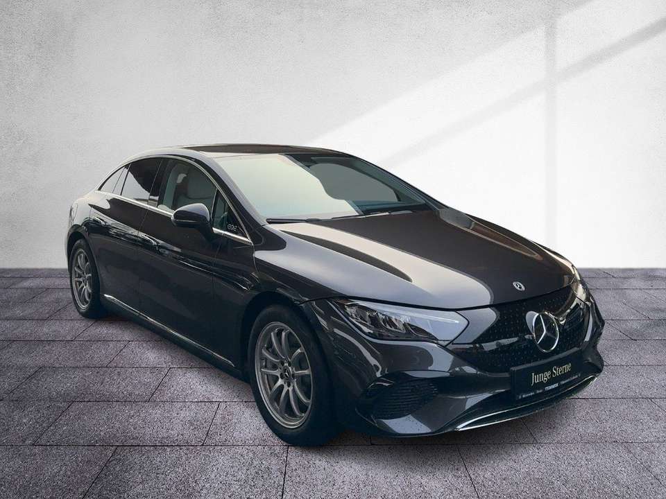 Mercedes-Benz EQE 350 - Imagem 6