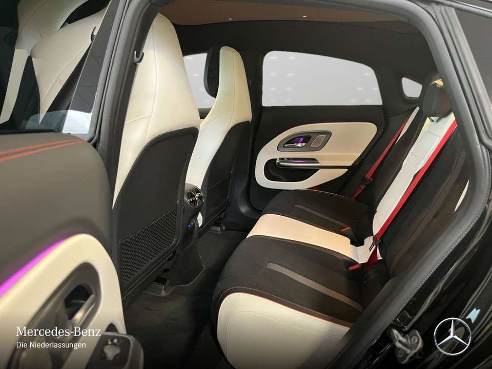 Mercedes-Benz CLA 250 - Imagem 12