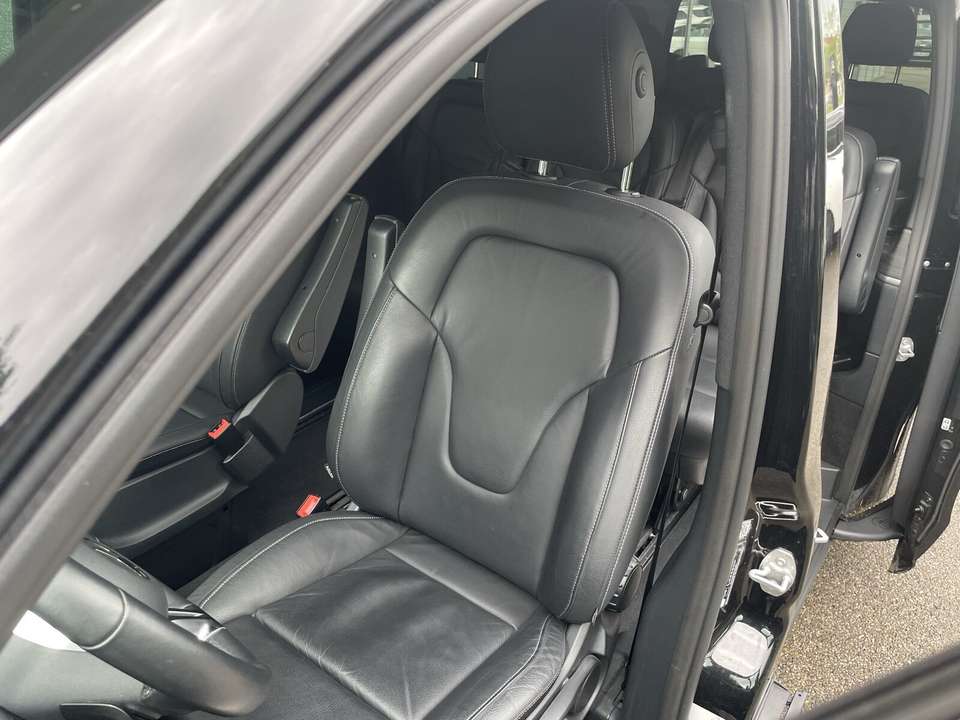 Mercedes-Benz V 300 - Imagem 13