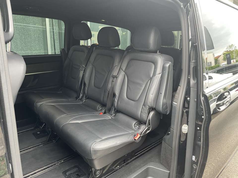 Mercedes-Benz V 300 - Imagem 14