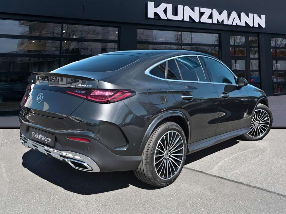 Mercedes-Benz GLC 300 - Imagem 3