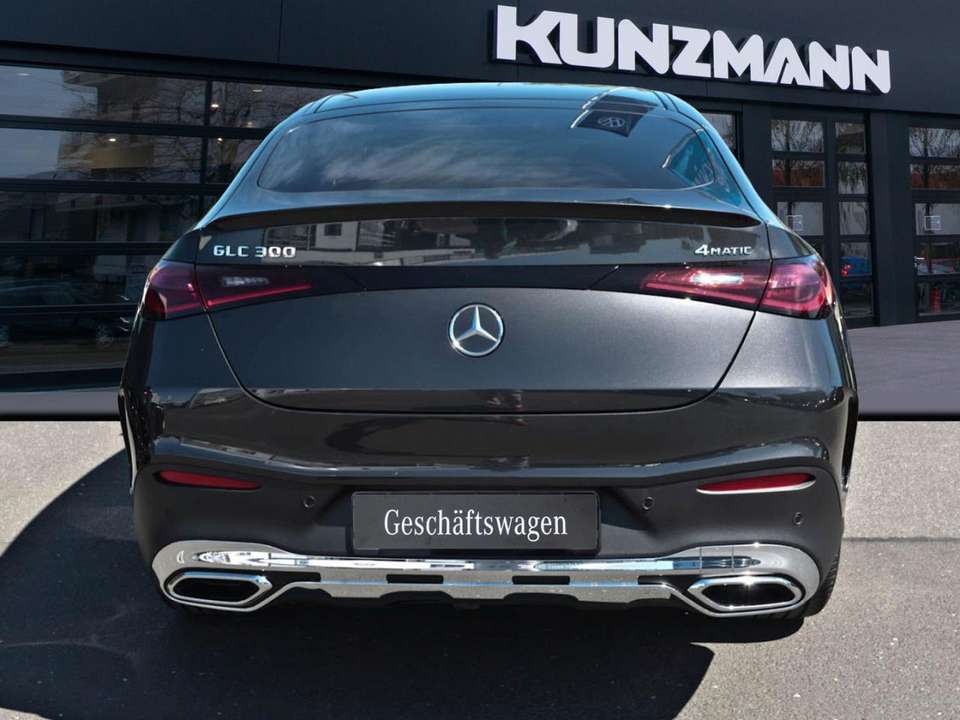 Mercedes-Benz GLC 300 - Imagem 4