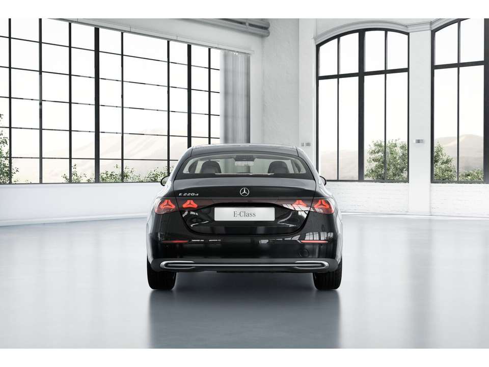 Mercedes-Benz E 220 - Imagem 5