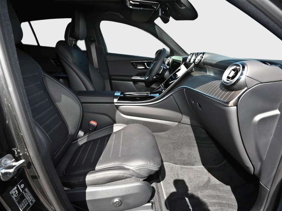 Mercedes-Benz GLC 300 - Imagem 9