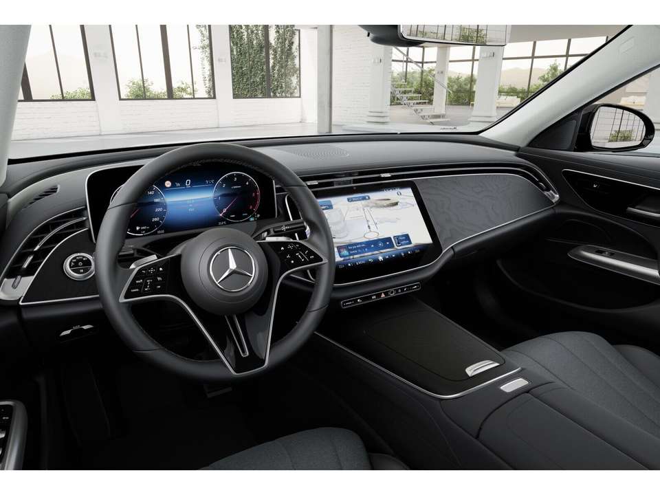 Mercedes-Benz E 220 - Imagem 6