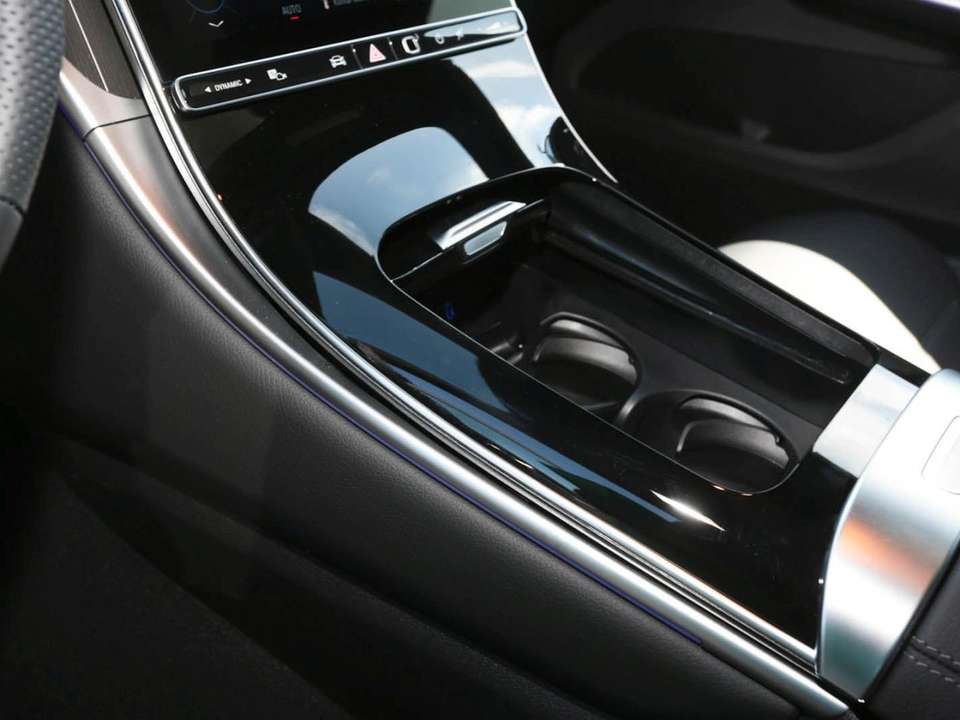 Mercedes-Benz GLC 300 - Imagem 15