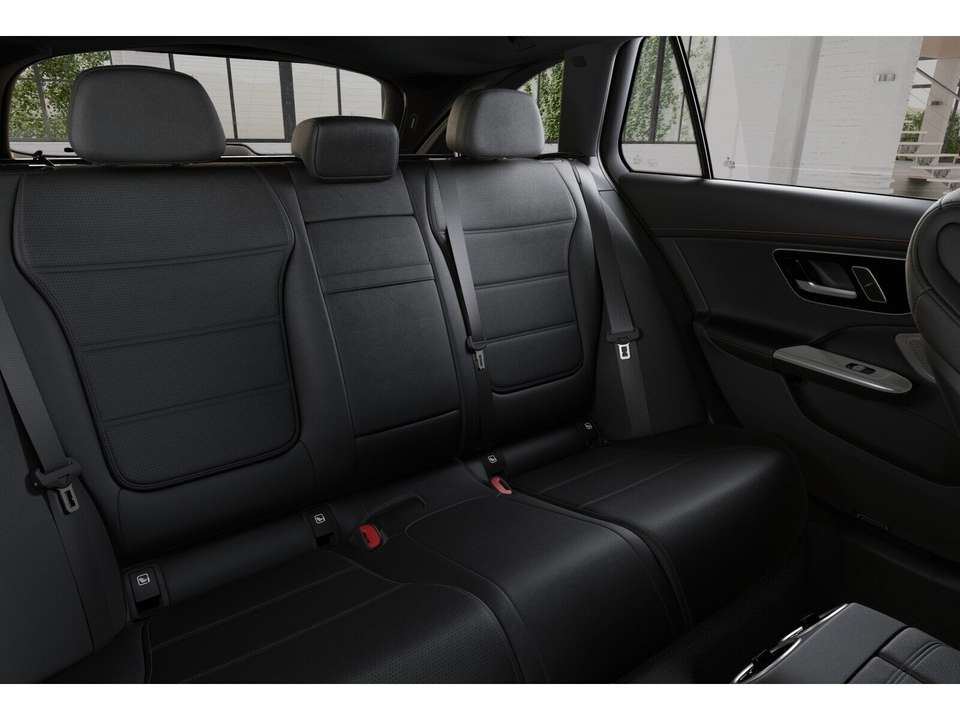 Mercedes-Benz C 300 - Imagem 9