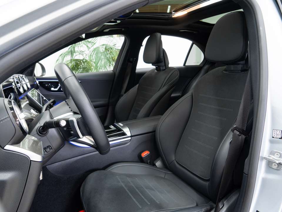 Mercedes-Benz C 180 - Imagem 9