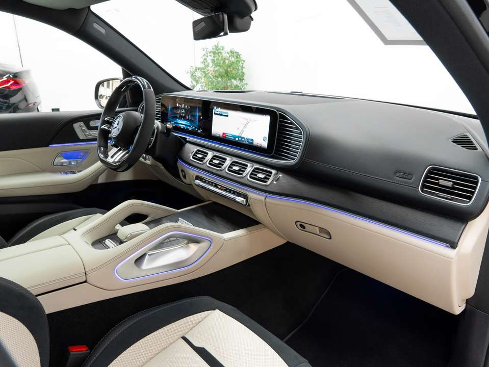 Mercedes-Benz GLE 53 AMG - Imagem 12