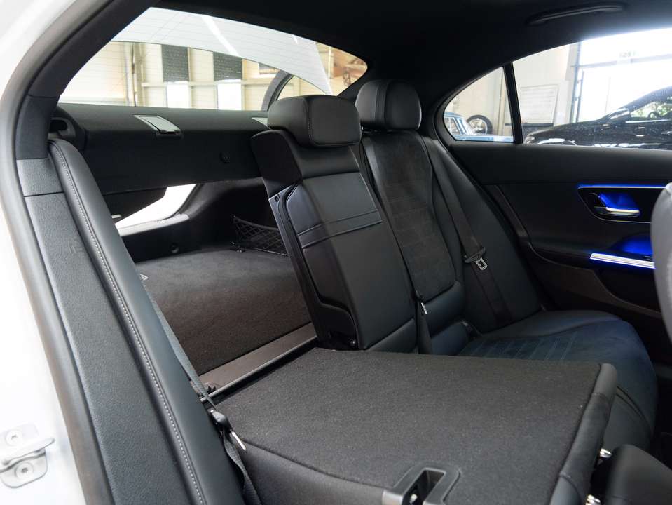Mercedes-Benz C 180 - Imagem 15